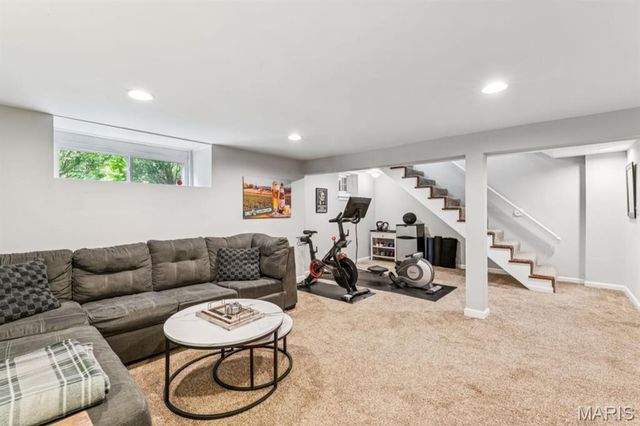 2704 Louisiana Avenue, St Louis, MO 63118
