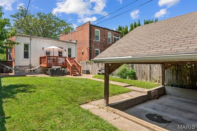 2704 Louisiana Avenue, St Louis, MO 63118