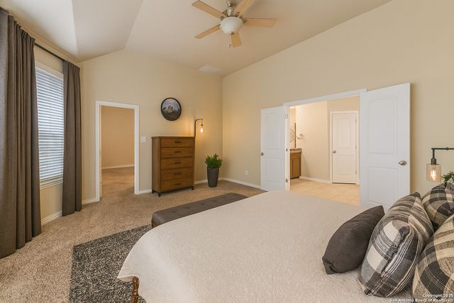 515 Secluded Grove, San Antonio, TX 78253