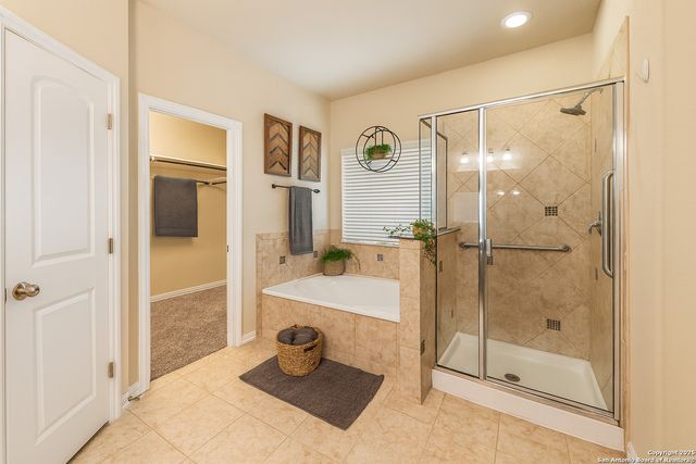 515 Secluded Grove, San Antonio, TX 78253