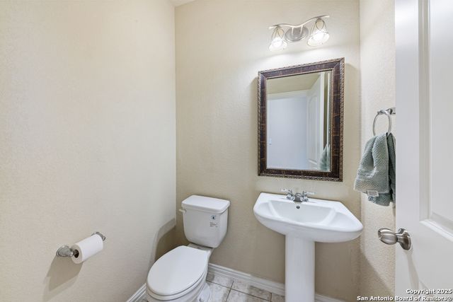 515 Secluded Grove, San Antonio, TX 78253