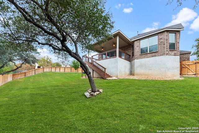 515 Secluded Grove, San Antonio, TX 78253