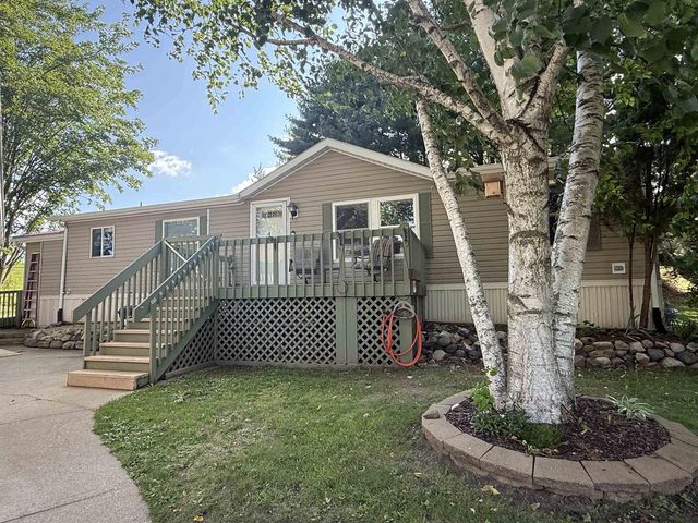 40 Fawn Drive, Wisconsin Dells, WI 53965