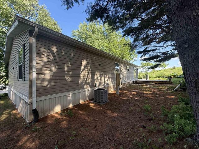 40 Fawn Drive, Wisconsin Dells, WI 53965