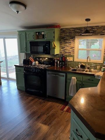 40 Fawn Drive, Wisconsin Dells, WI 53965