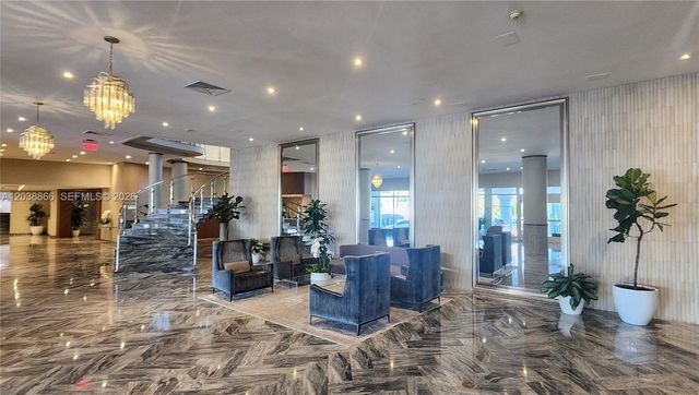 5401 Collins Avenue 1513, Miami Beach, FL 33140