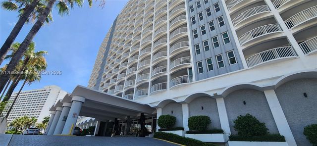 5401 Collins Avenue 1513, Miami Beach, FL 33140