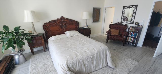 5401 Collins Avenue 1513, Miami Beach, FL 33140