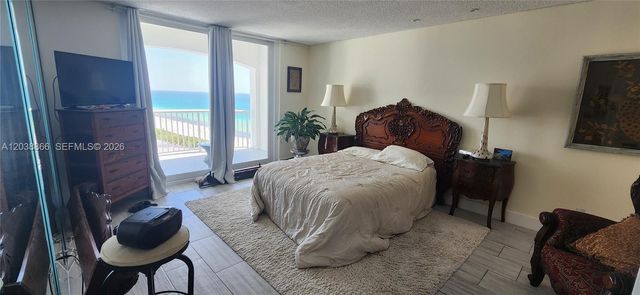 5401 Collins Avenue 1513, Miami Beach, FL 33140