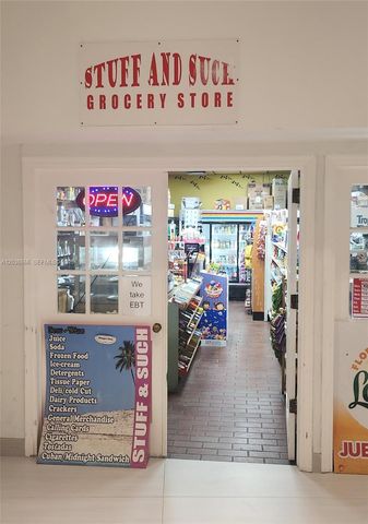 5401 Collins Avenue 1513, Miami Beach, FL 33140