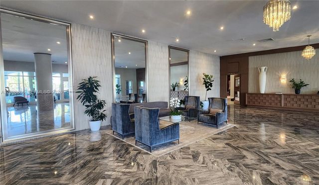 5401 Collins Avenue 1513, Miami Beach, FL 33140