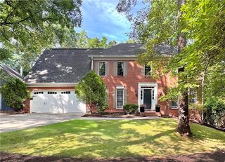 335 Woodchuck Court, Roswell, GA 30076