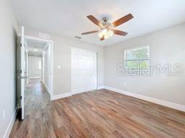 4305 WALLACE CIRCLE, Tampa, FL 33611