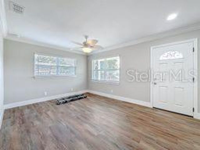 4305 WALLACE CIRCLE, Tampa, FL 33611