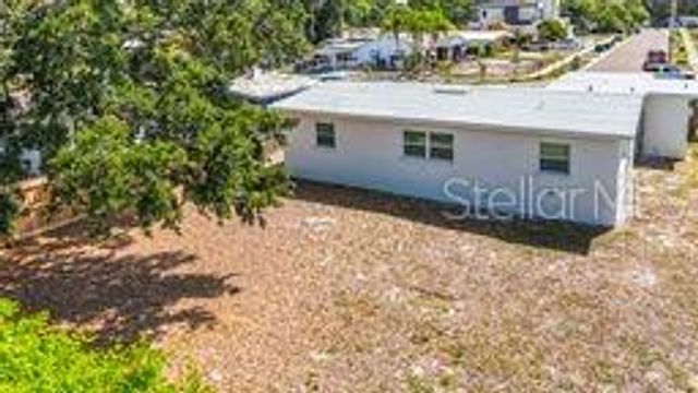 4305 WALLACE CIRCLE, Tampa, FL 33611