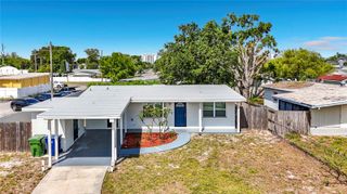 4305 WALLACE CIRCLE, Tampa, FL 33611