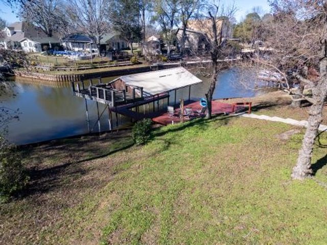 113 Goodknight Ranch Road, Trinidad, TX 75163