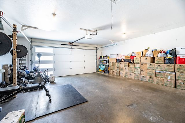100 NW Apple Blossom, Bentonville, AR 72712