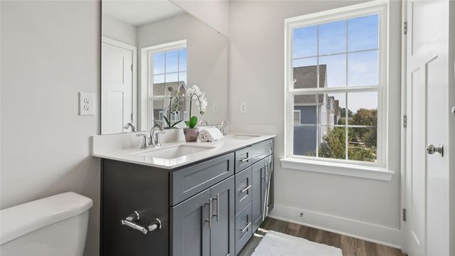 530 Cooper Street, Mccandless, PA 15090