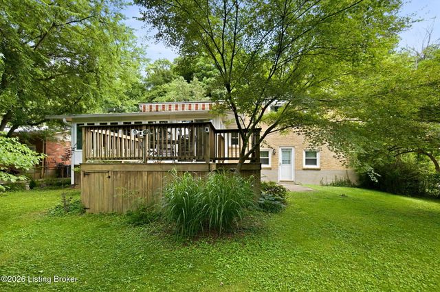 1050 Palatka Rd, Louisville, KY 40214