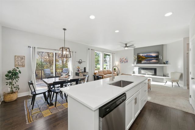 100 NE 14th Court, Grimes, IA 50111