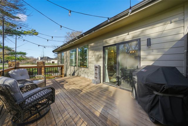 100 NE 14th Court, Grimes, IA 50111