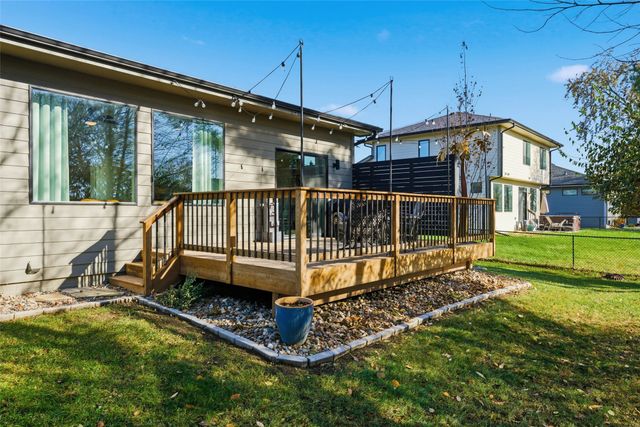 100 NE 14th Court, Grimes, IA 50111