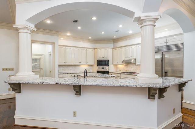 9861 WYNCREST Circle, Montgomery, AL 36117