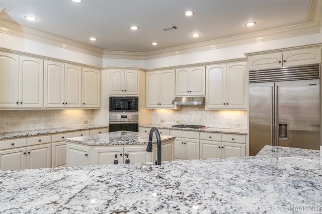 9861 WYNCREST Circle, Montgomery, AL 36117