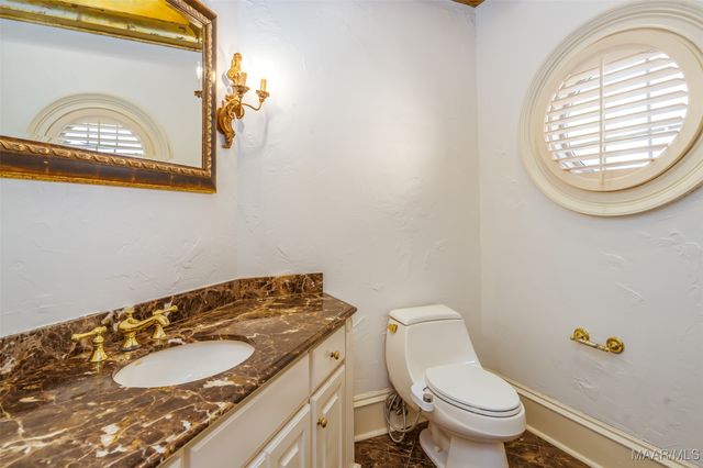 9861 WYNCREST Circle, Montgomery, AL 36117