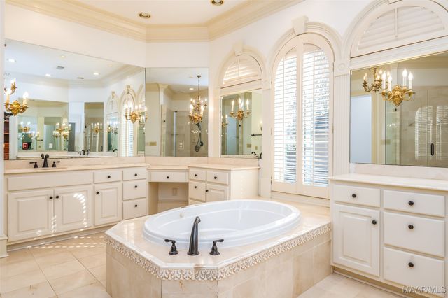 9861 WYNCREST Circle, Montgomery, AL 36117