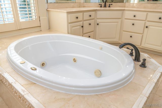 9861 WYNCREST Circle, Montgomery, AL 36117