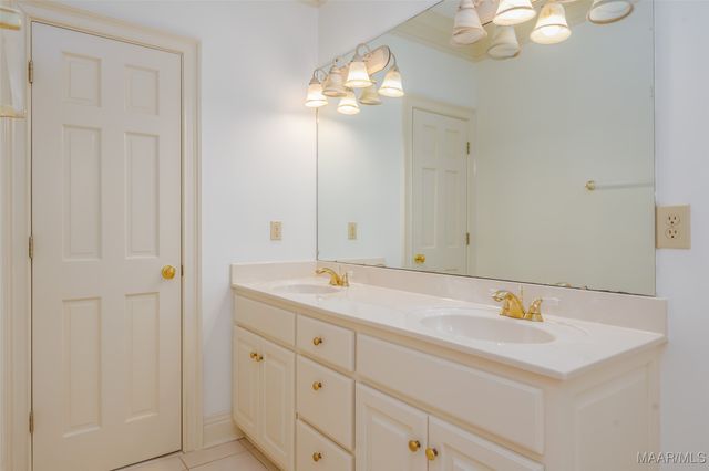 9861 WYNCREST Circle, Montgomery, AL 36117