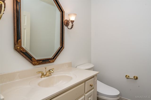 9861 WYNCREST Circle, Montgomery, AL 36117