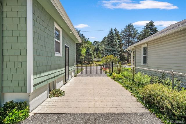 4243 S Clarkson Street, Englewood, CO 80113