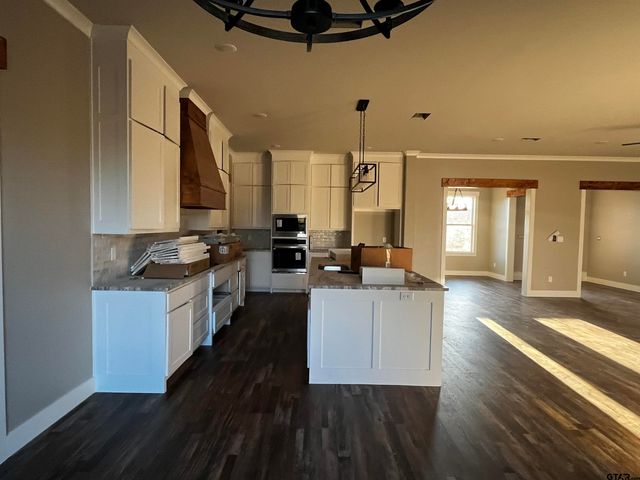 352 Heritage Way, Bullard, TX 75757