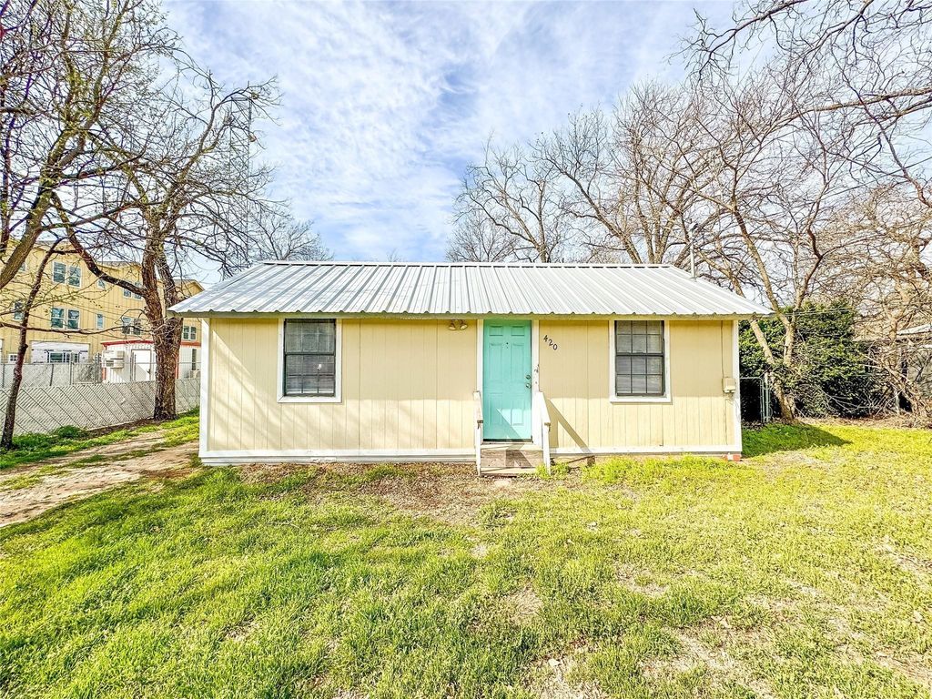 420 S Lillian Street, Stephenville, TX 76401