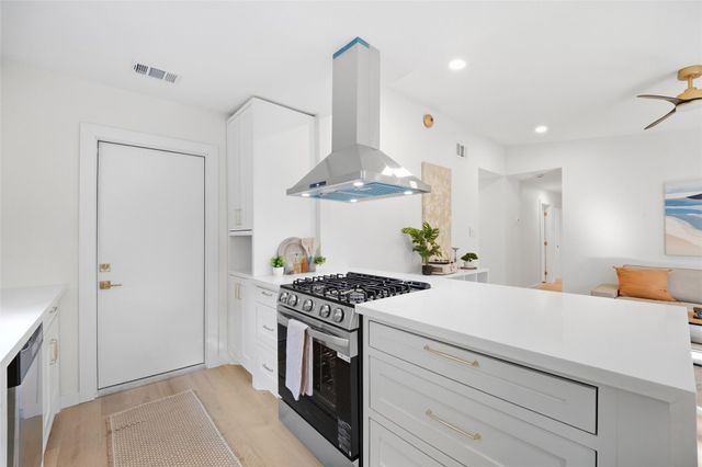 7824 Paces Mill LN, Austin, TX 78744