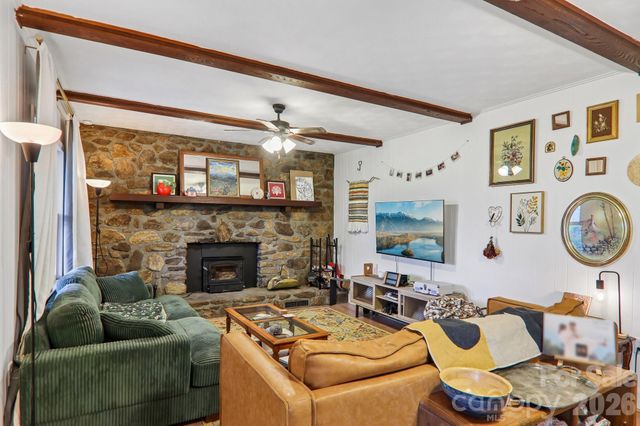 1157 S Main Street, Waynesville, NC 28786
