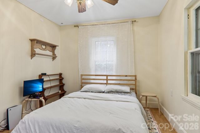 1157 S Main Street, Waynesville, NC 28786