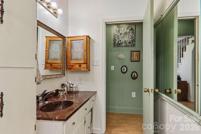 1157 S Main Street, Waynesville, NC 28786