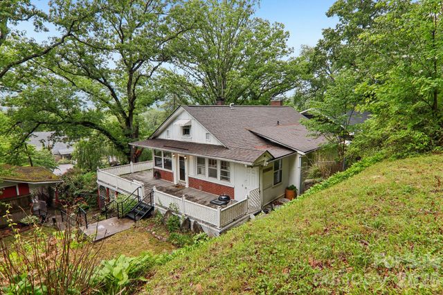 1157 S Main Street, Waynesville, NC 28786