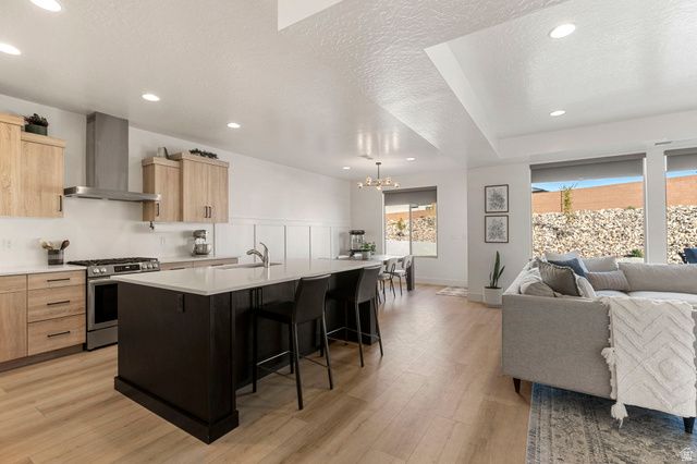 6181 S WHITE BEE CIR, St. George, UT 84790