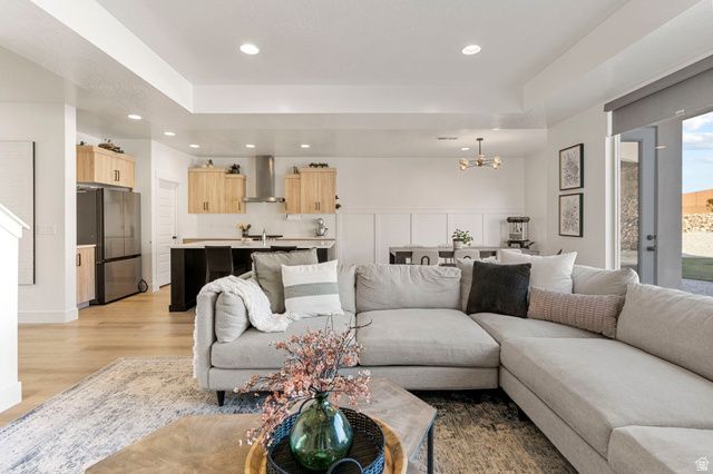 6181 S WHITE BEE CIR, St. George, UT 84790