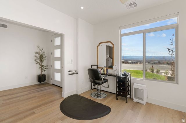 6181 S WHITE BEE CIR, St. George, UT 84790