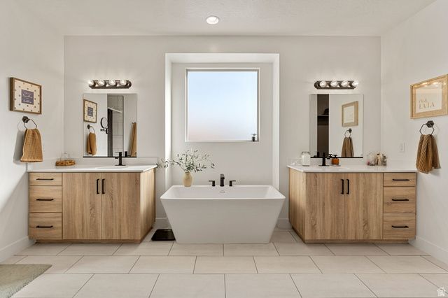 6181 S WHITE BEE CIR, St. George, UT 84790