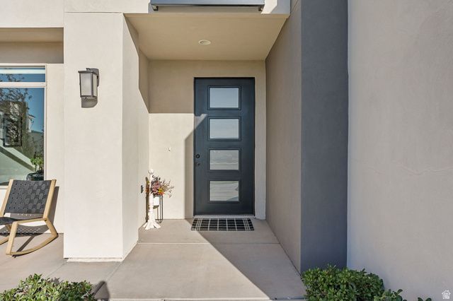 6181 S WHITE BEE CIR, St. George, UT 84790