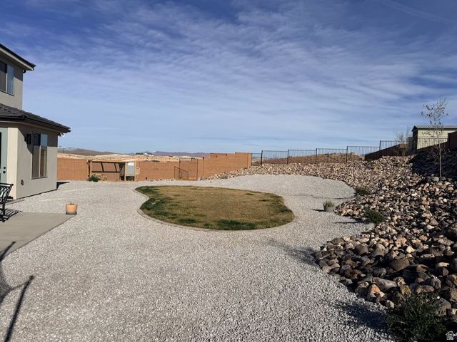 6181 S WHITE BEE CIR, St. George, UT 84790