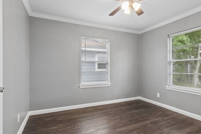 1435 Ogilvie Street, Houston, TX 77017