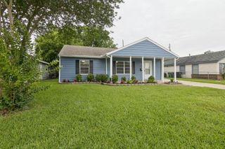 1435 Ogilvie Street, Houston, TX 77017